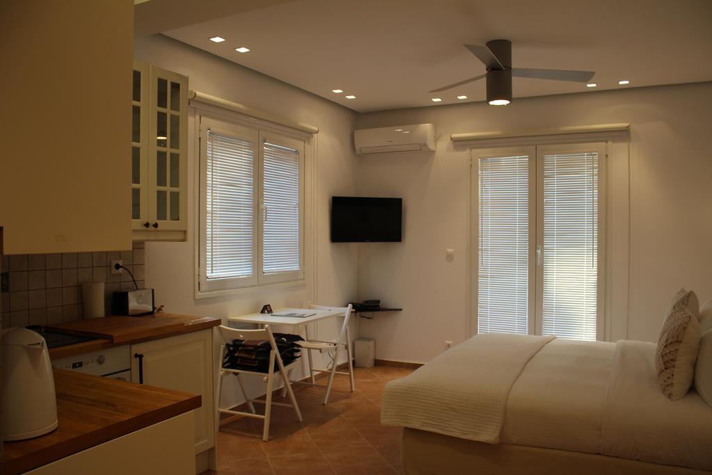 The Infinity 180 Luxury Suites Milia Buitenkant foto