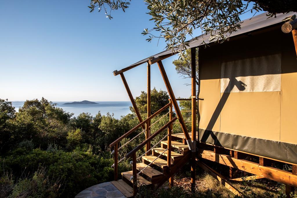 The Infinity 180 Luxury Suites Milia Buitenkant foto