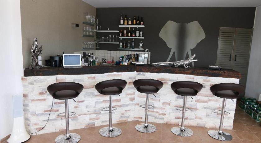 The Infinity 180 Luxury Suites Milia Buitenkant foto